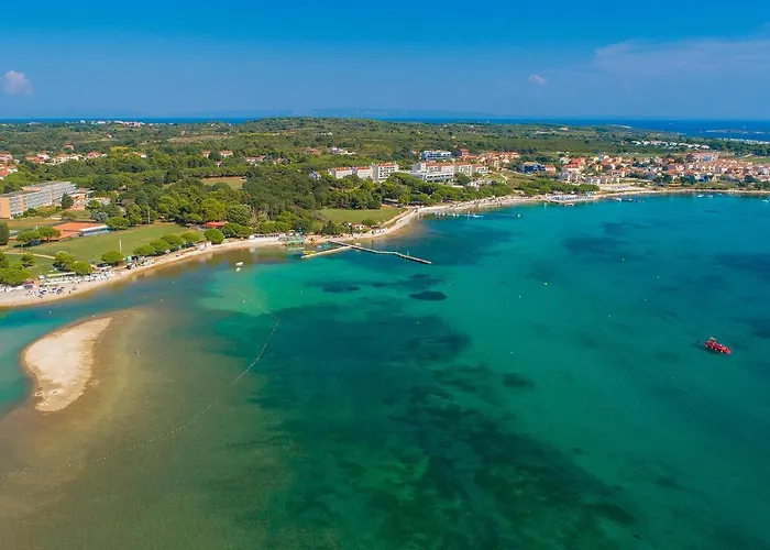 2 Bedroom Lovely In *